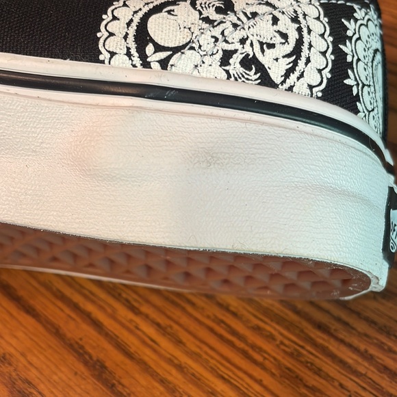 Vans Chukka Boot unisex in paisley skulls w 6.5, M 5 new with tags and box - Picture 11 of 14